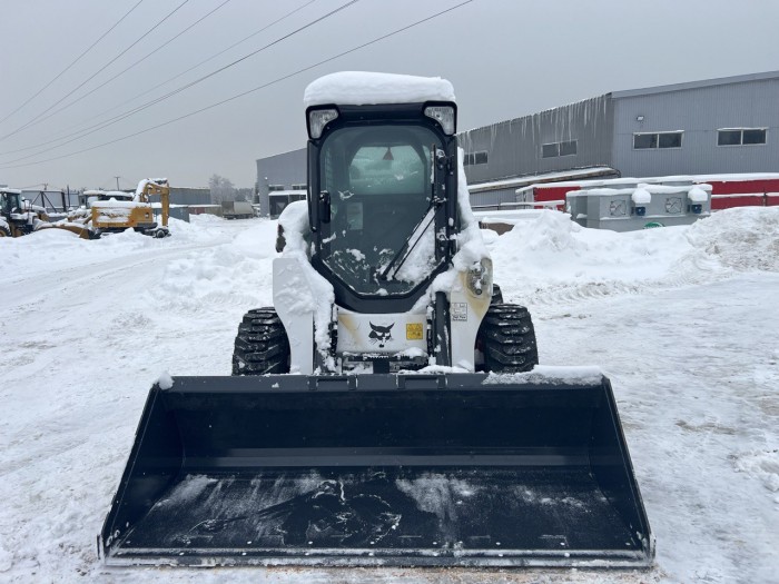 Погрузчик с бортовым поворотом Bobcat S770